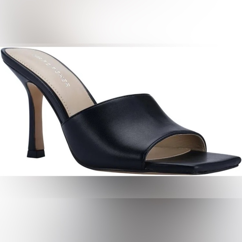Marc Fisher Danria square heels